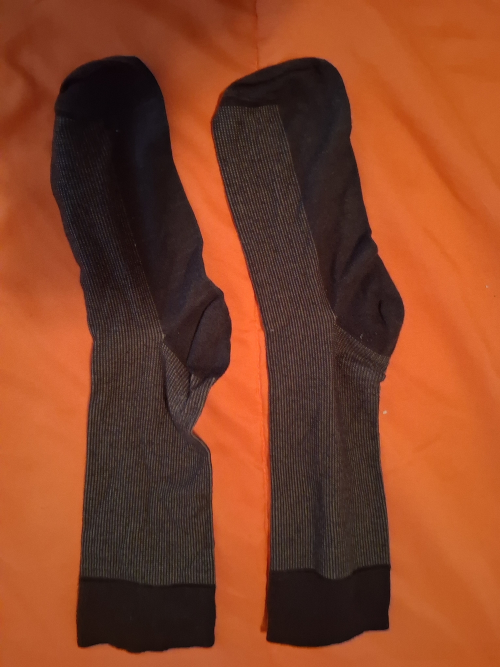 Vintage Giorgio Armani Men's Dress Socks Size L Black/Gray, 1 Pair - Picture 4 of 4